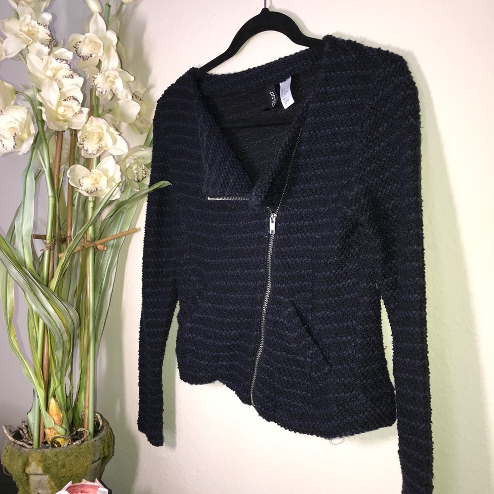 H&M jacket - Picture 2 of 3